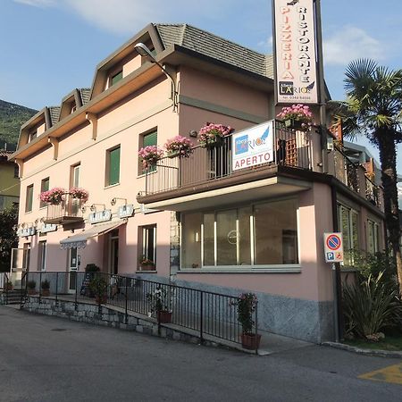 Albergo Lario Gera Lario Exterior foto